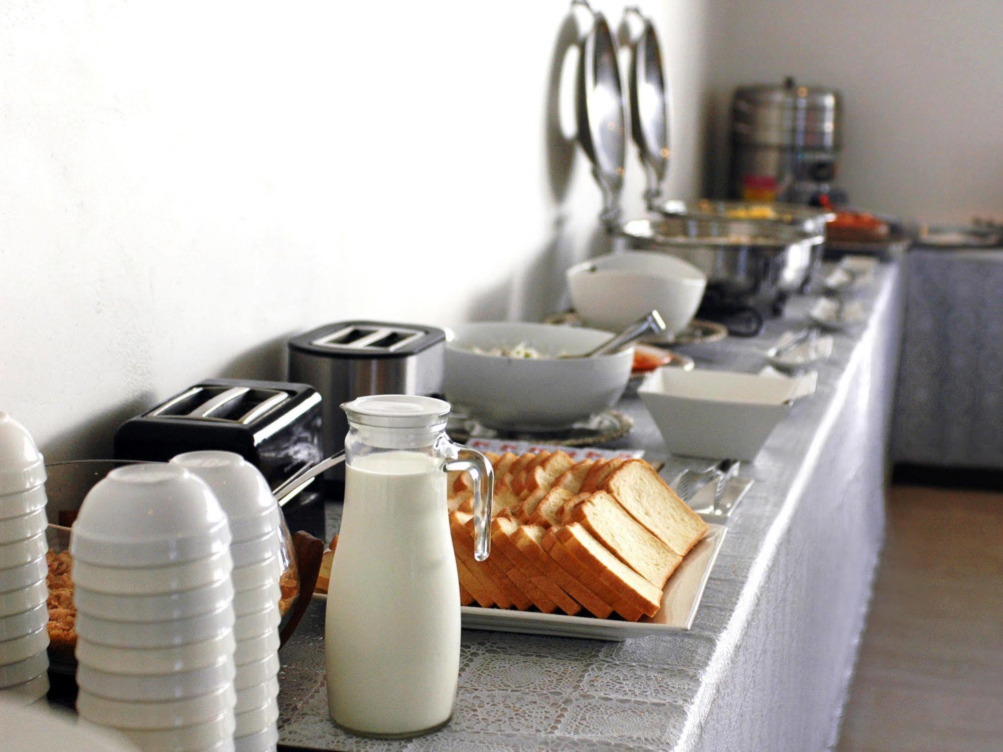 The Hotel Bon Suwon Ngoại thất bức ảnh